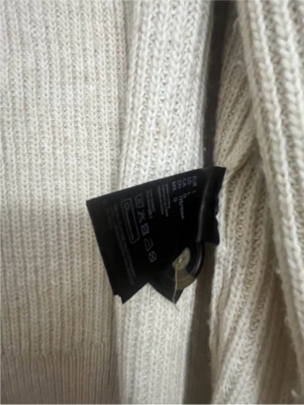H&M Oversized Ribbed Button Cardigan - Cream - Picture 5 of 7